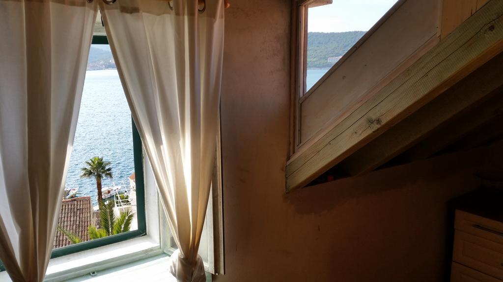 Apartment Buena Vis-ta With The Sea View Vis