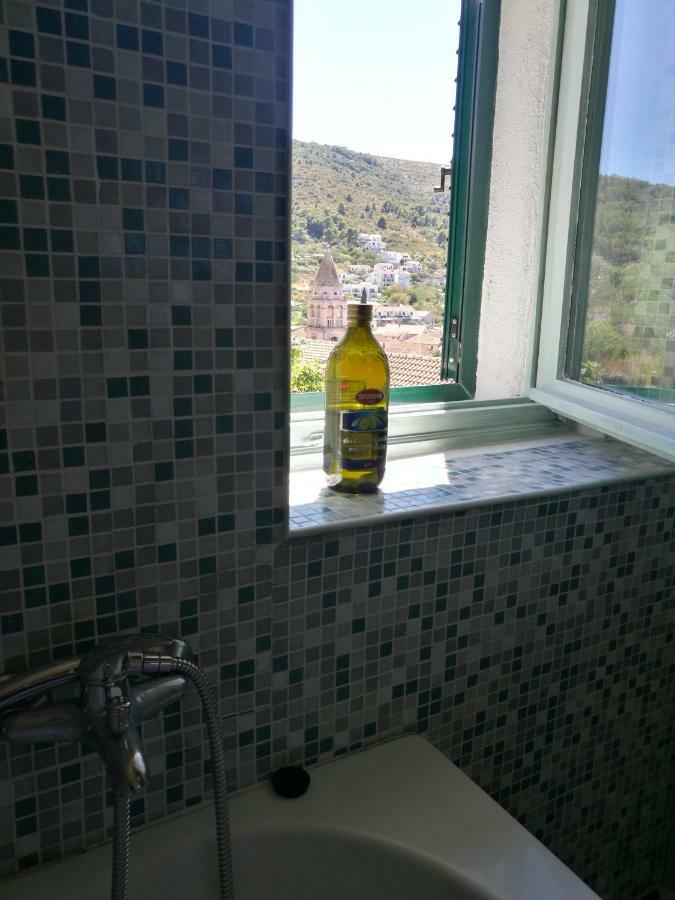Buena Vis-ta With The Sea View Vis